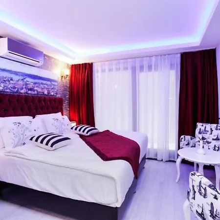 מלון דירות Doorway (adults Only) 3*