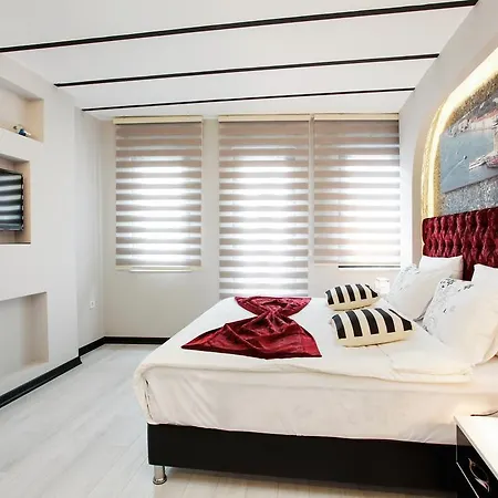 Doorway (adults Only) Aparthotel 3*