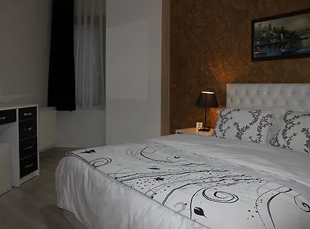 Doorway (adults Only) Aparthotel